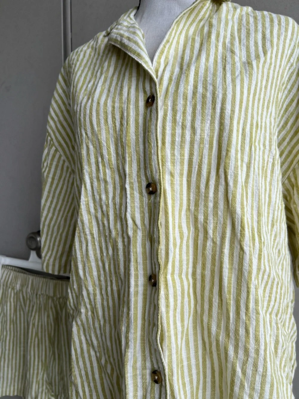 Billabong Green and White Striped Cotton Shirt Short Set - Picture 4 of 10